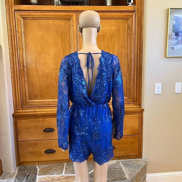 Bebe Royal Blue Hand Embellished Scalloped Romper Size Medium NWT - Picture 6 of 16